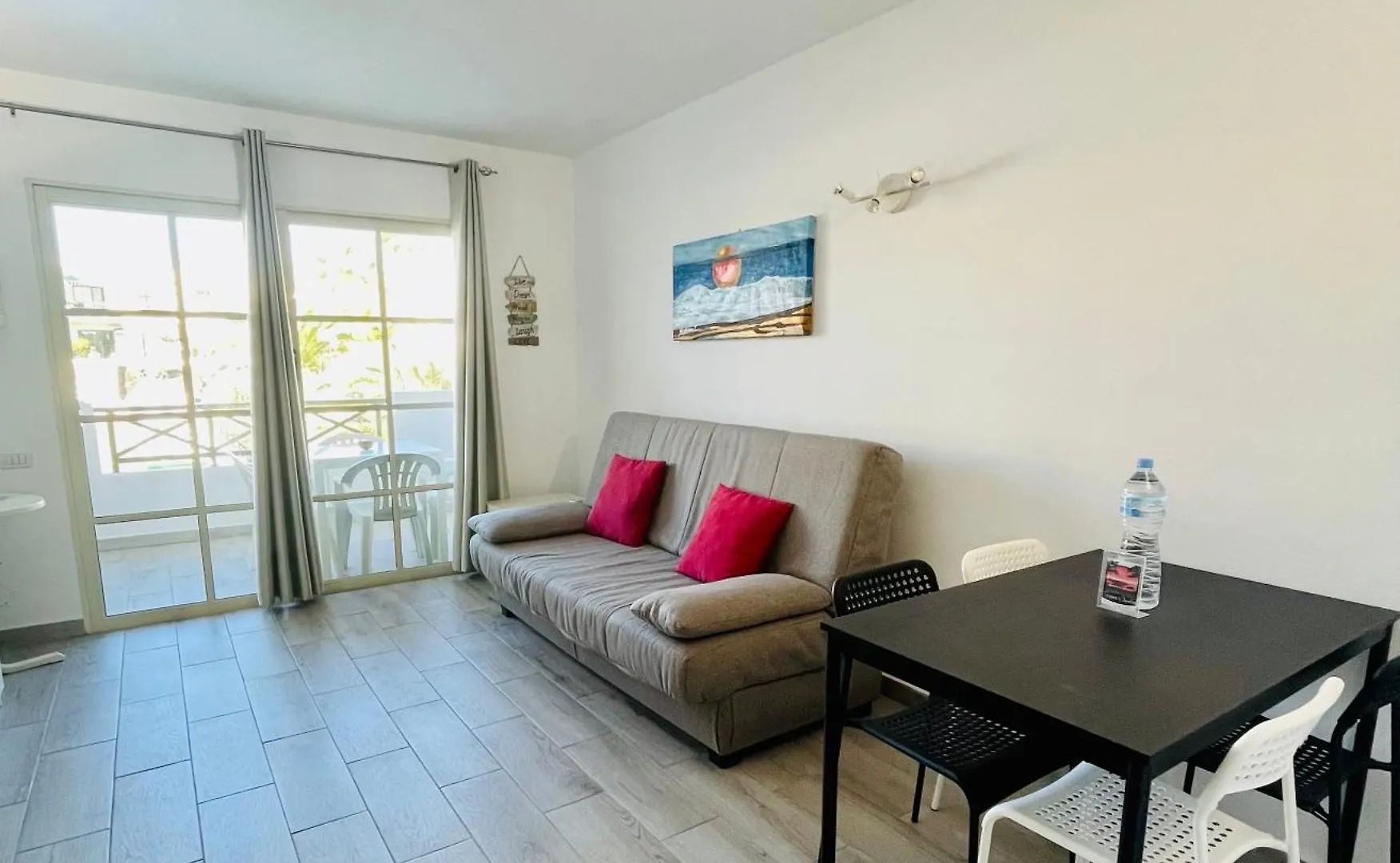 Blue Ocean Apartment In Costa De Antigua Španělsko